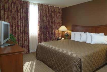 Embassy Suites Cleveland - Downtown Bilik gambar